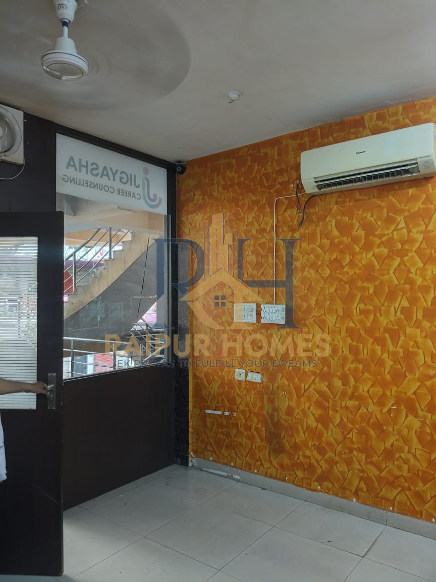 COMMERCIAL OFFICE AVAILABLE IN SHANKAR NAGAR