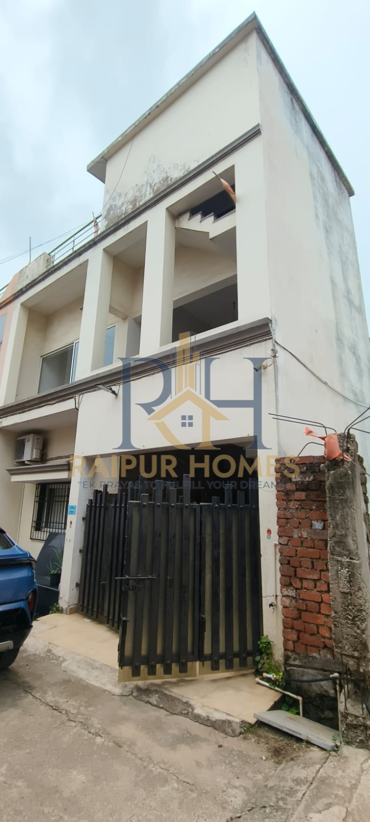 4BHK RESIDENTIAL HOUSE AVAILABLE IN TELIBANDHA